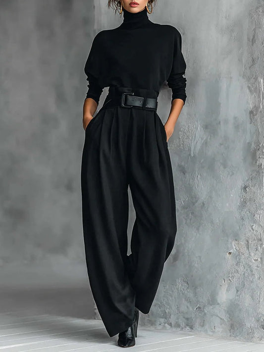 RACHELE | Set Due Pezzi con Maglietta a Maniche Lunghe e Collo Alto Nera e Pantaloni a Gamba Dritta (inclusa Cintura)